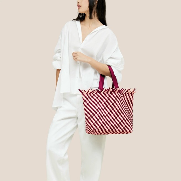 NWT Naghedi Havana Medium Striped Woven Tote Bag in Jaipur Red